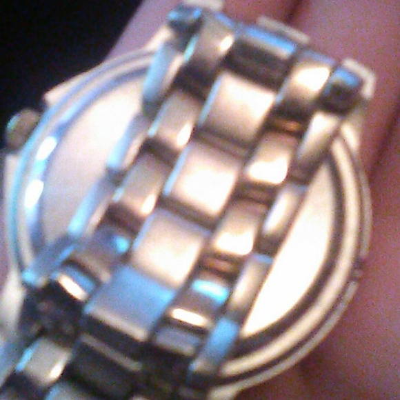 Watch - Picture 2 of 2